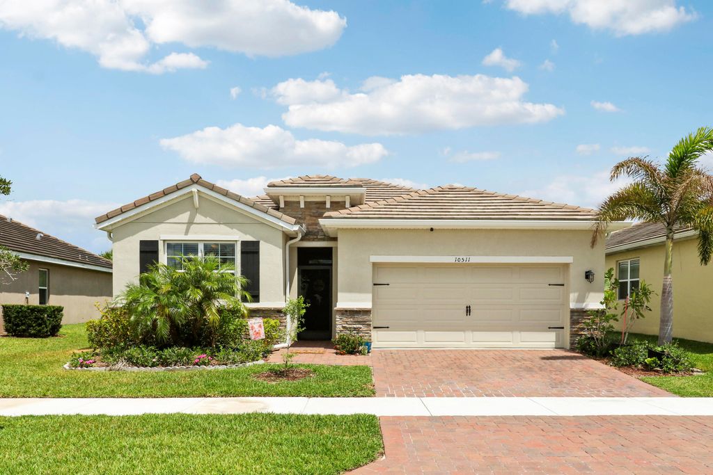 10511 SW Toren Way, Port St. Lucie, Port St Lucie, FL 34987