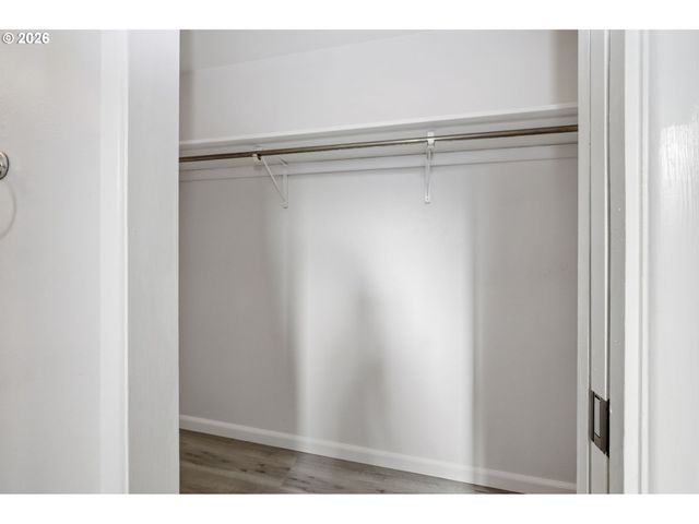 85217 WINDING Way, Pleasant Hill, OR 97455