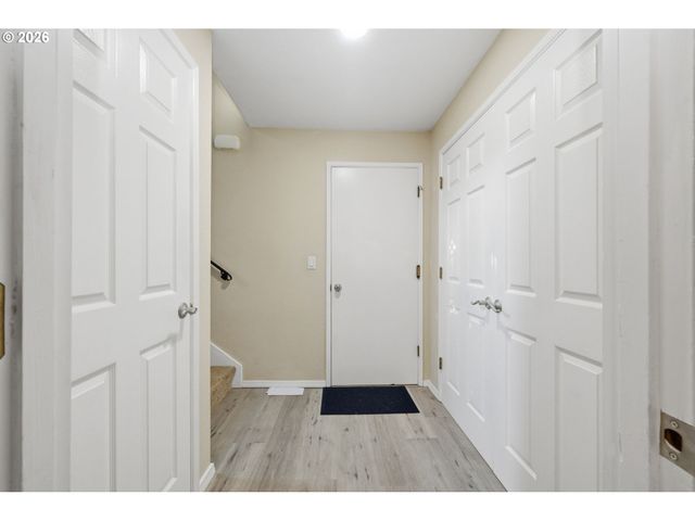 85217 WINDING Way, Pleasant Hill, OR 97455