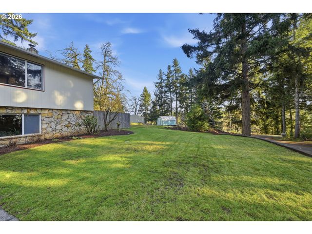 85217 WINDING Way, Pleasant Hill, OR 97455