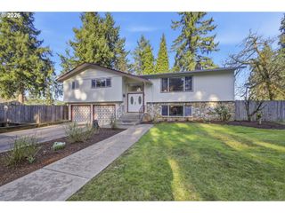 85217 WINDING Way, Pleasant Hill, OR 97455