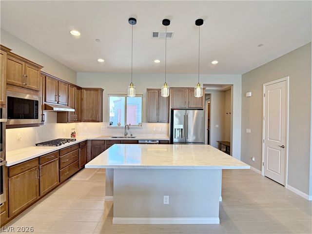 11622 Peregrine Point Court, Las Vegas, NV 89138