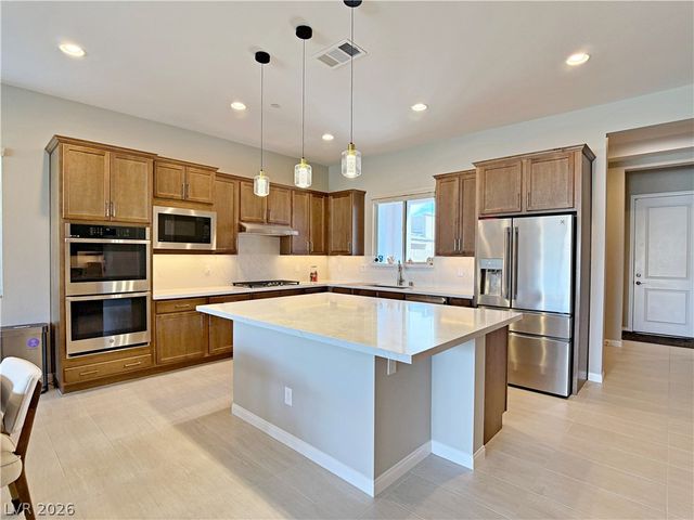 11622 Peregrine Point Court, Las Vegas, NV 89138