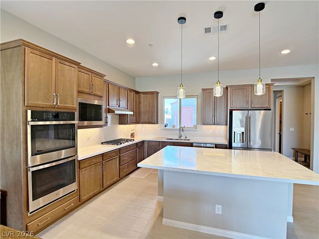 11622 Peregrine Point Court, Las Vegas, NV 89138