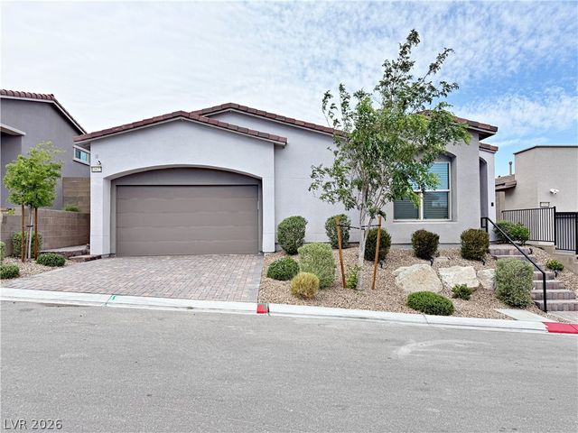 11622 Peregrine Point Court, Las Vegas, NV 89138