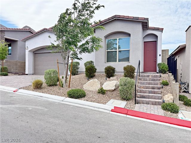 11622 Peregrine Point Court, Las Vegas, NV 89138