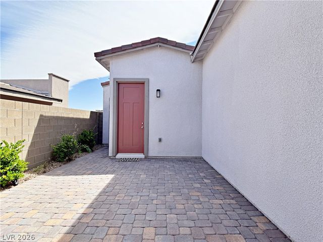 11622 Peregrine Point Court, Las Vegas, NV 89138