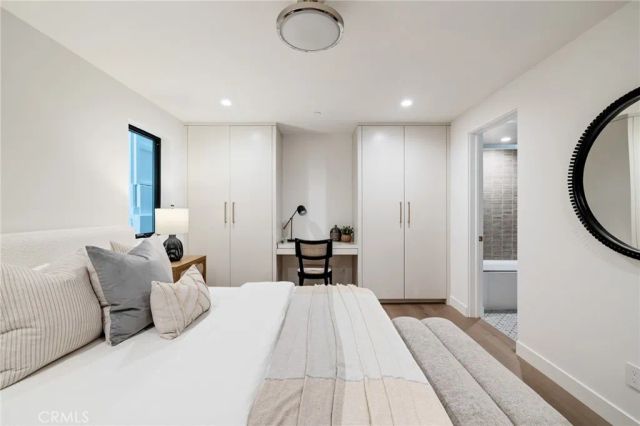 212 Manhattan Avenue, Manhattan Beach, CA 90266