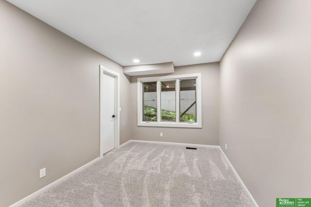 21925 Quail Ridge Circle, Elkhorn, NE 68022
