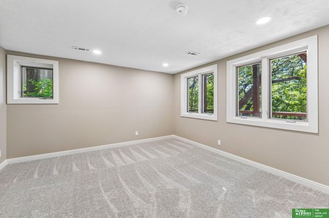 21925 Quail Ridge Circle, Elkhorn, NE 68022