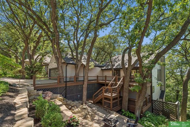 21925 Quail Ridge Circle, Elkhorn, NE 68022