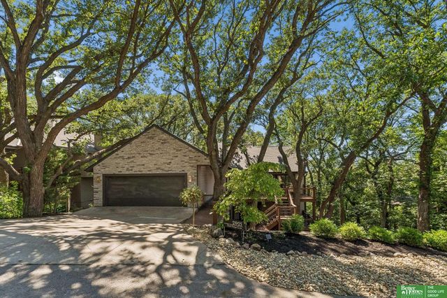 21925 Quail Ridge Circle, Elkhorn, NE 68022