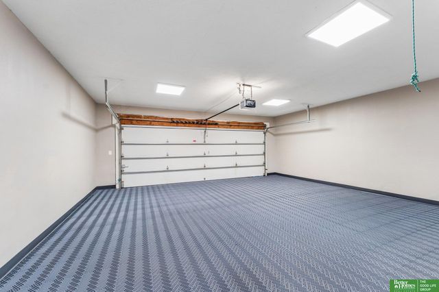 21925 Quail Ridge Circle, Elkhorn, NE 68022
