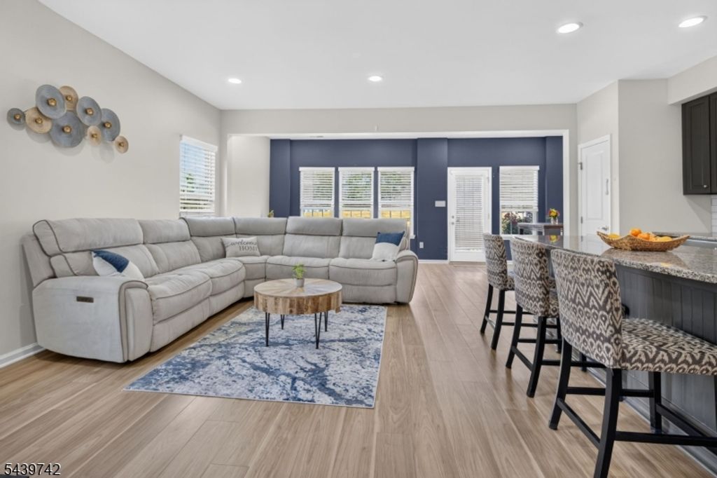 91 Sundance Dr, Hamilton Twp., NJ 08619