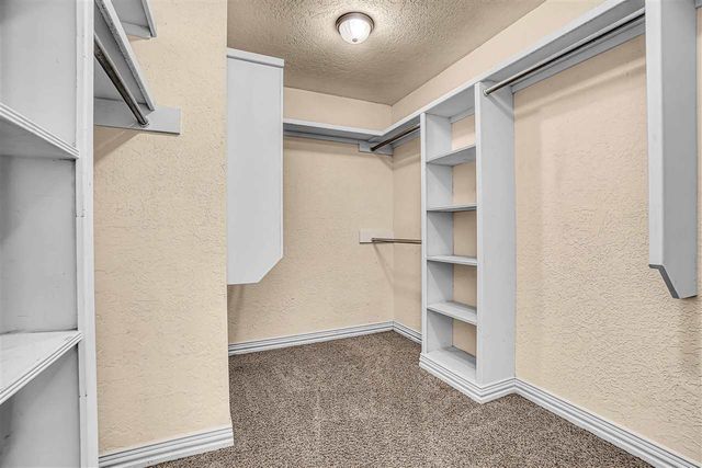 201 NW Cherry Ave, Cache, OK 73527