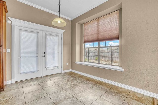 201 NW Cherry Ave, Cache, OK 73527