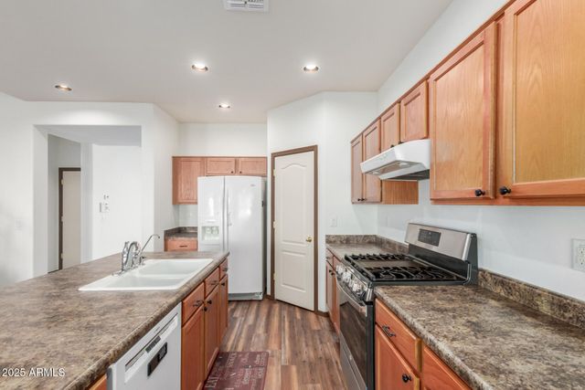 206 W HAWAII Drive, Casa Grande, AZ 85122