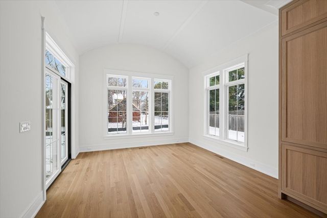 2438 Pomona Lane, Wilmette, IL 60091