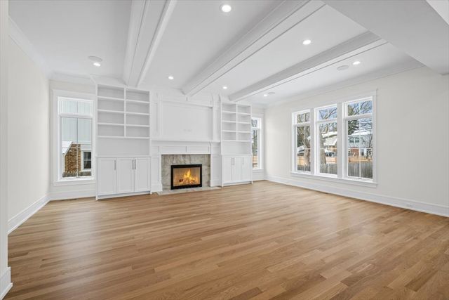 2438 Pomona Lane, Wilmette, IL 60091