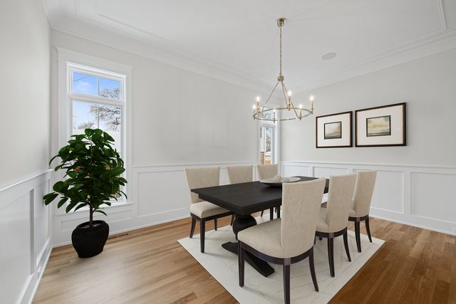 2438 Pomona Lane, Wilmette, IL 60091