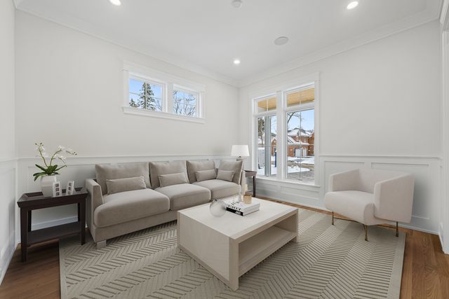 2438 Pomona Lane, Wilmette, IL 60091