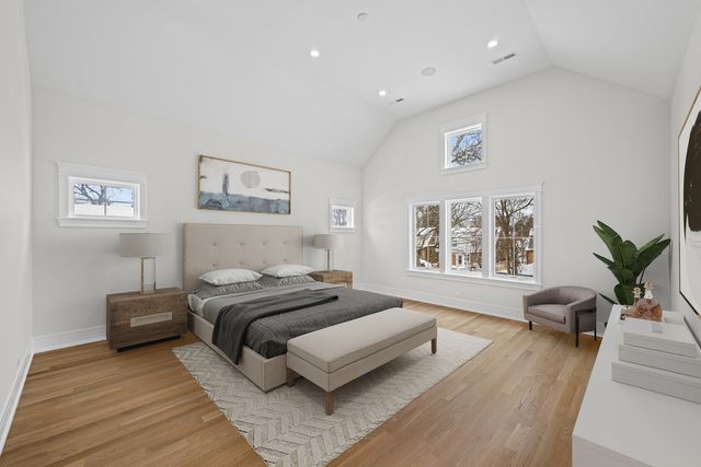 2438 Pomona Lane, Wilmette, IL 60091