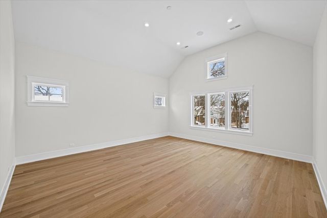 2438 Pomona Lane, Wilmette, IL 60091