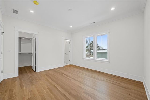 2438 Pomona Lane, Wilmette, IL 60091