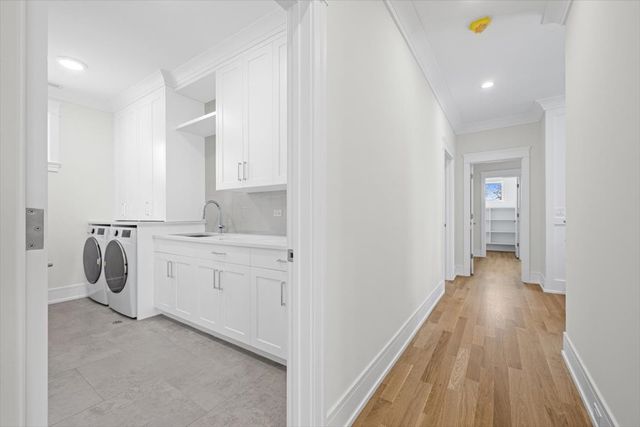 2438 Pomona Lane, Wilmette, IL 60091