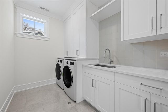 2438 Pomona Lane, Wilmette, IL 60091