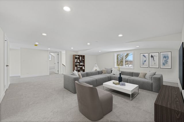 2438 Pomona Lane, Wilmette, IL 60091