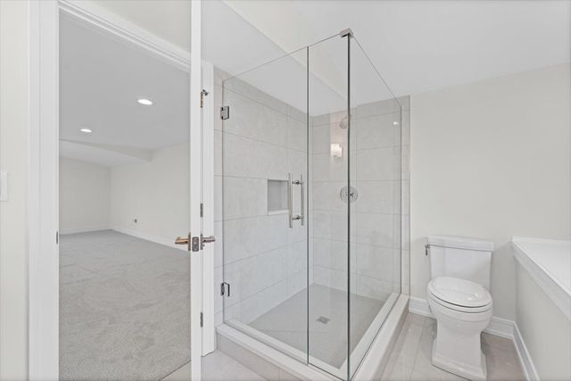 2438 Pomona Lane, Wilmette, IL 60091