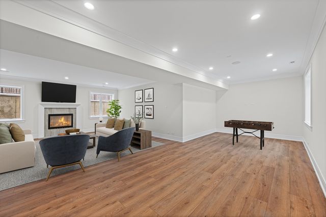 2438 Pomona Lane, Wilmette, IL 60091