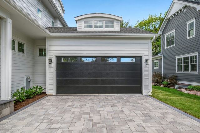 2438 Pomona Lane, Wilmette, IL 60091