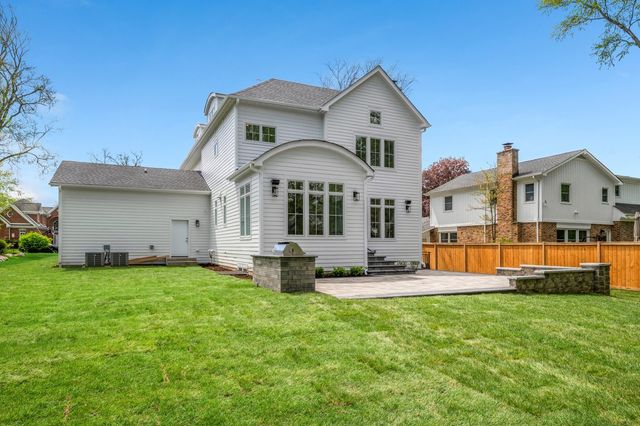 2438 Pomona Lane, Wilmette, IL 60091