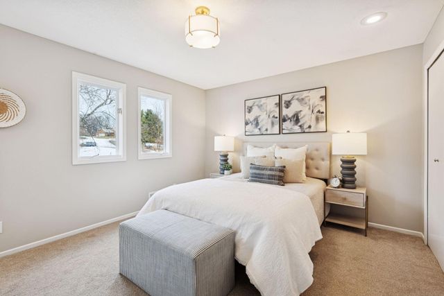 4321 Lancelot Drive, Minnetonka, MN 55345