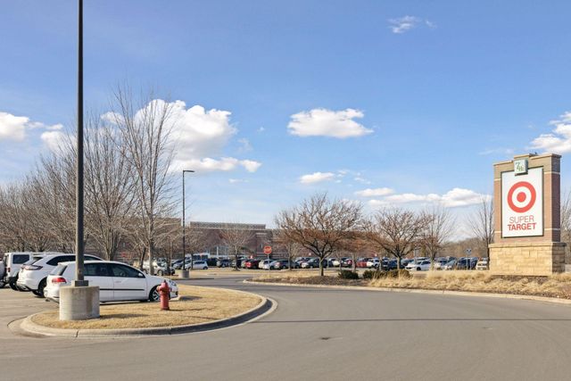 4321 Lancelot Drive, Minnetonka, MN 55345