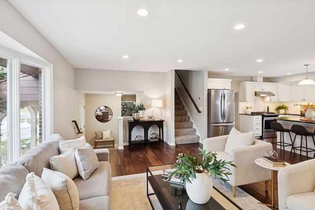 4321 Lancelot Drive, Minnetonka, MN 55345