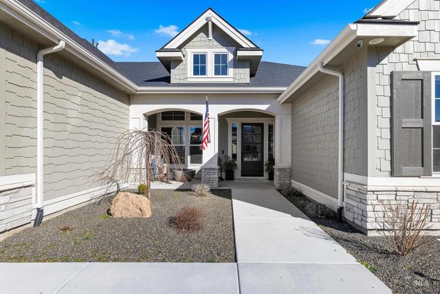 5008 W Strant St, Eagle, ID 83616