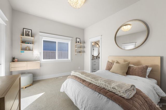 5008 W Strant St, Eagle, ID 83616