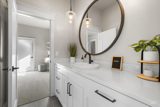 5008 W Strant St, Eagle, ID 83616