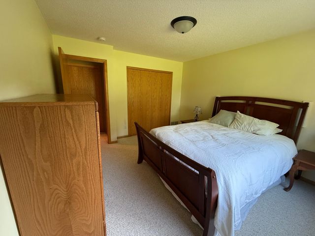 15933 Vale Street NW, Andover, MN 55304