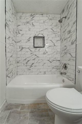 4153 Yorkshire Lane, Mobile, AL 36609