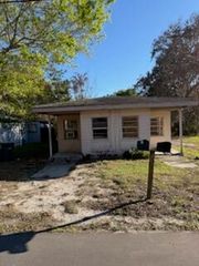 1503 Edgewood Ter Terrace, Fort Pierce, FL 34950