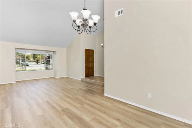 927 Knightsbridge, Redlands, CA 92374