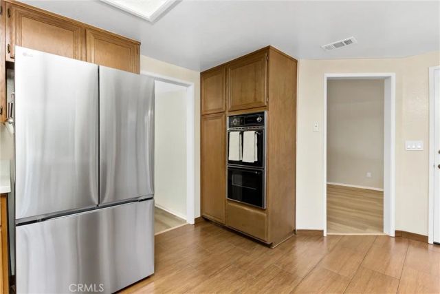 927 Knightsbridge, Redlands, CA 92374