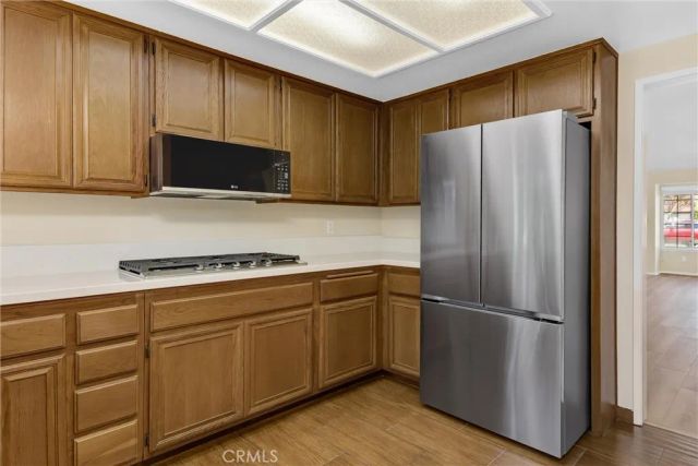 927 Knightsbridge, Redlands, CA 92374