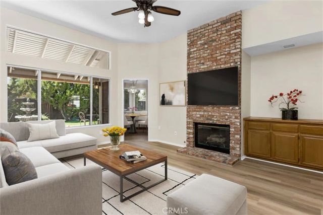 927 Knightsbridge, Redlands, CA 92374