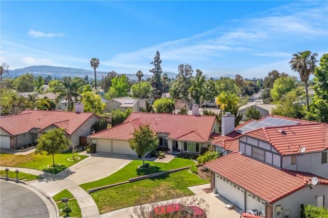 927 Knightsbridge, Redlands, CA 92374