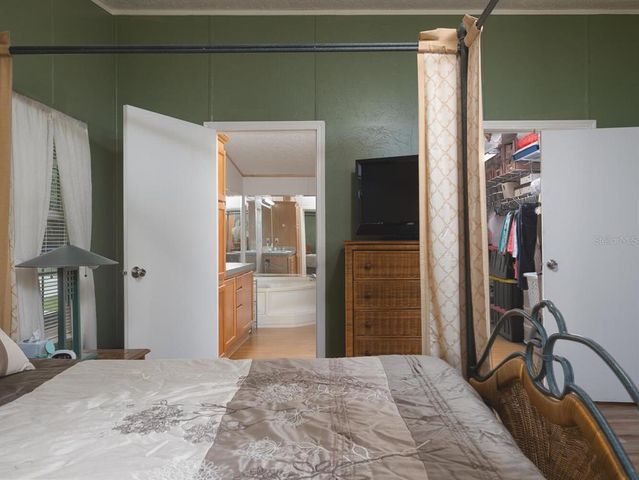 6900 NE 4TH LANE, Ocala, FL 34470